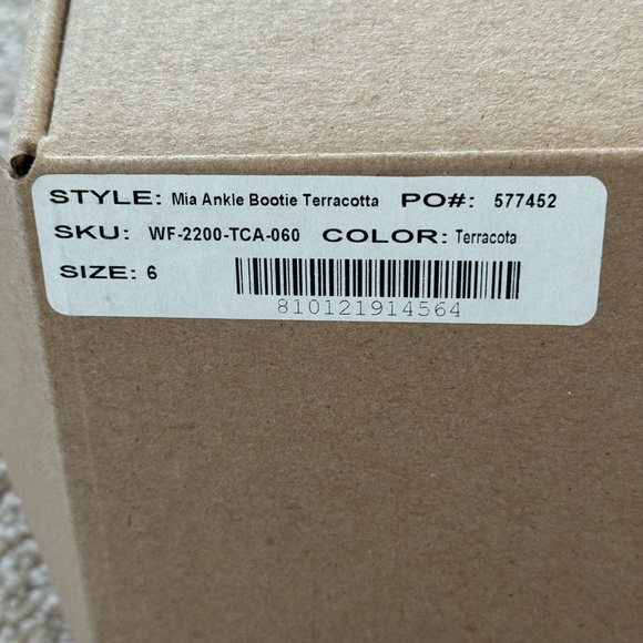 Nilsolo Booties Size 6 - Picture 5 of 5